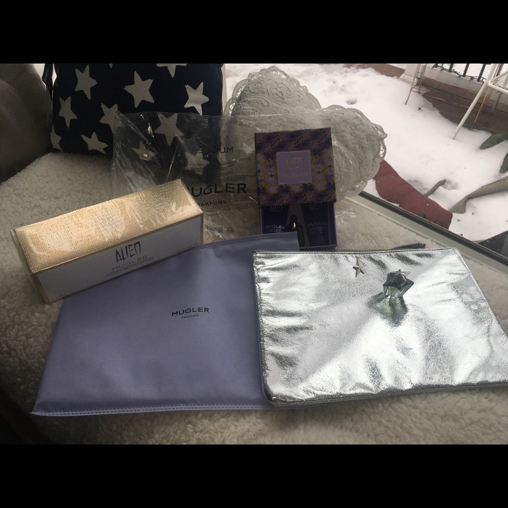 Alien by Mugler bundle